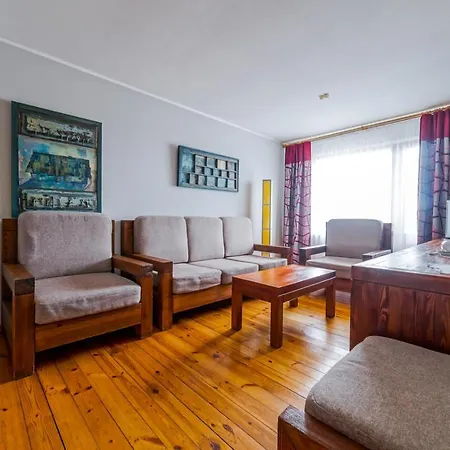 Zvezda Hotel 2*